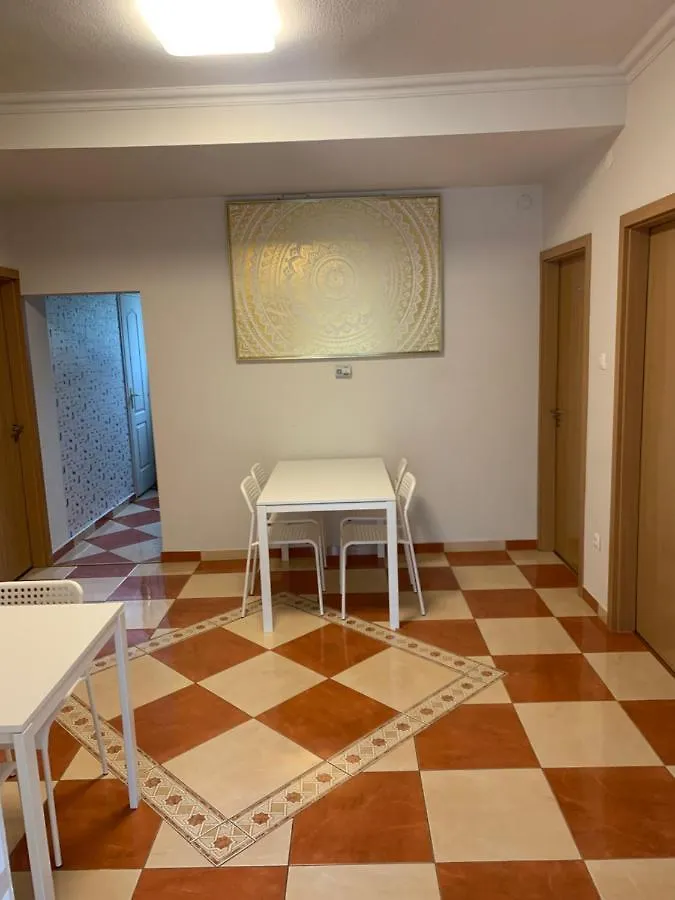 Gabor Aron Apartment Hajdúszoboszló